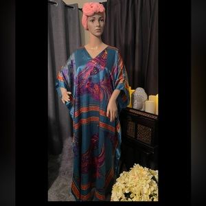 “Winlor” Colorful Lounge Midi